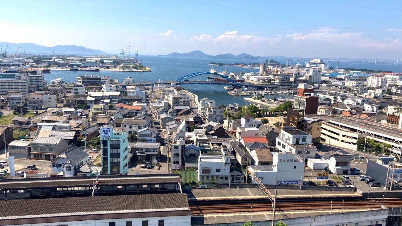 Toyoko Inn Marugame Ekimae Dış mekan fotoğraf